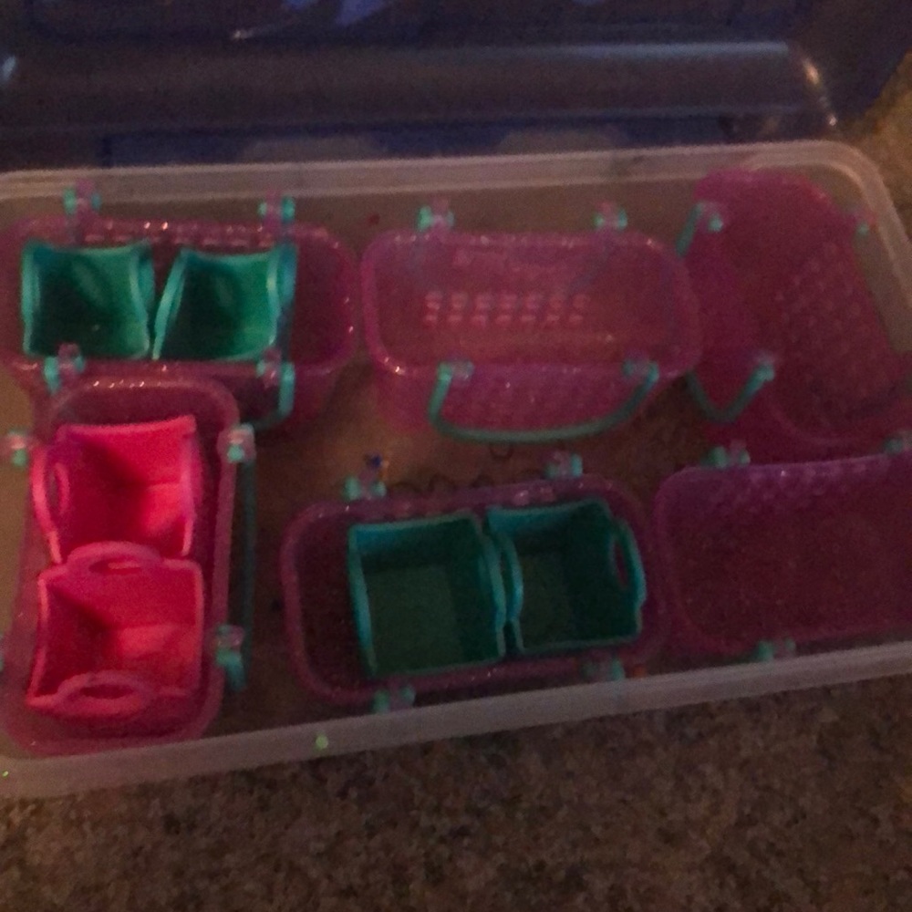 Shopkins Bundle - Picture 3 of 8